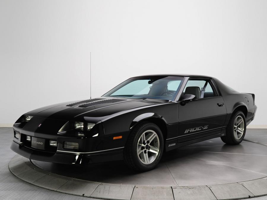  Chevrolet Camaro Z28 IROC-Z T-Top (1FP87) 1985 года  (фото 6 из 20)